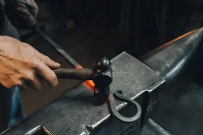 Blacksmith — кузнец