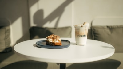 wyskoczyć na kawę — выпить кофе