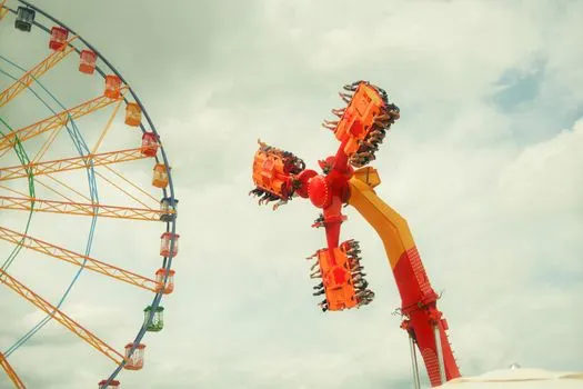 Ferris wheel — колесо обозрения
