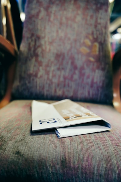 Book a seat — забронировать место