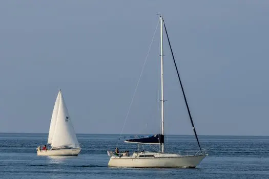 Yacht — Яхта