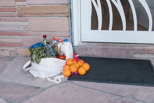 Conveniently — удобно