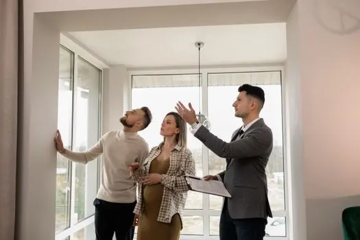 Ich suche eine größere Wohnung — я ищу квартиру побольше