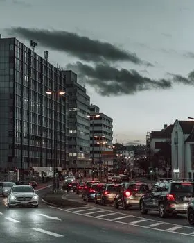 traffic congestion charge — плата за въезд в зону ограниченного движения