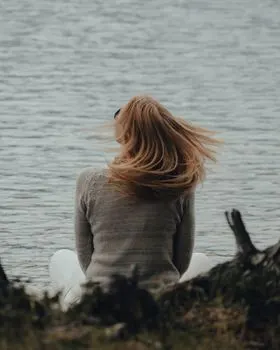 Feeling isolated — чувство изоляции