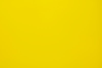 giallo — жёлтый