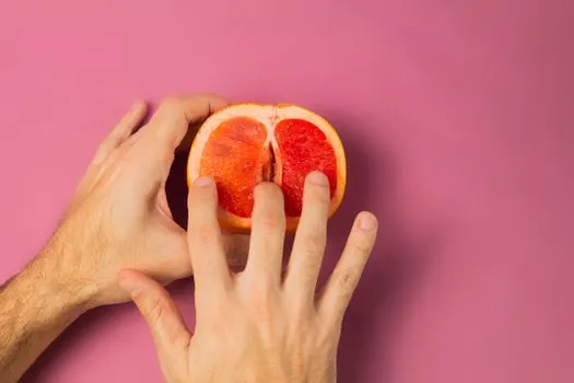 Get Handsy — распускать руки