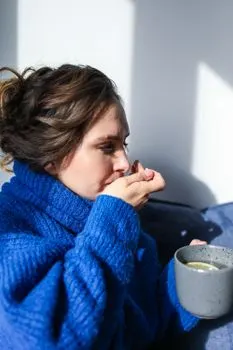 fight off a cold — победить простуду