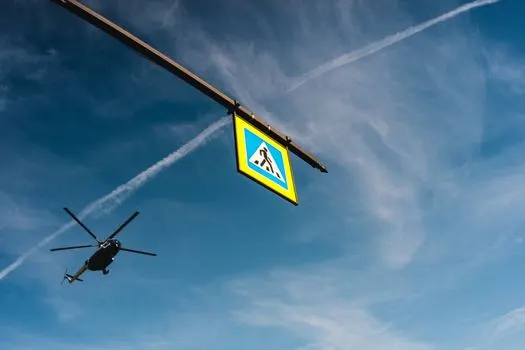 Whirlybird's — вертолёт