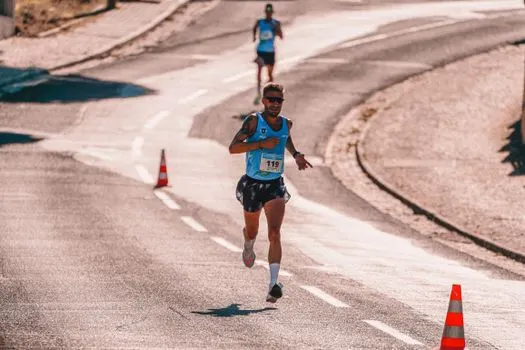 Run long distance — Бег на длинные дистанции