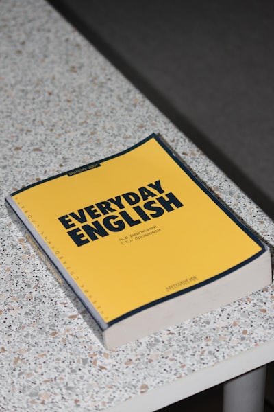 Da li govorite engleski? — вы говорите по-английски