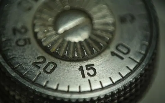 Increases — Увеличивается