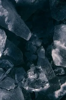 freezes — Замерзает