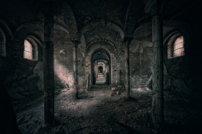 dungeon — подземелье
