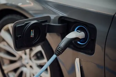 Chargeur de voiture — автомобильное зарядное устройство