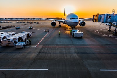 airport transfer — трансфер из аэропорта