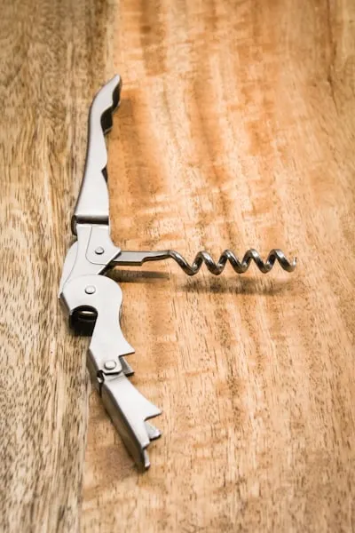Corkscrew — штопор