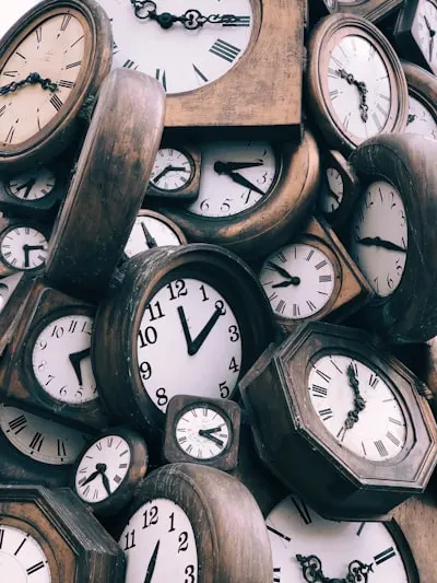Past the time — позже назначенного времени