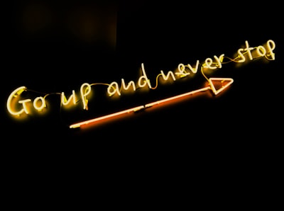 stuck up — заносчивый
