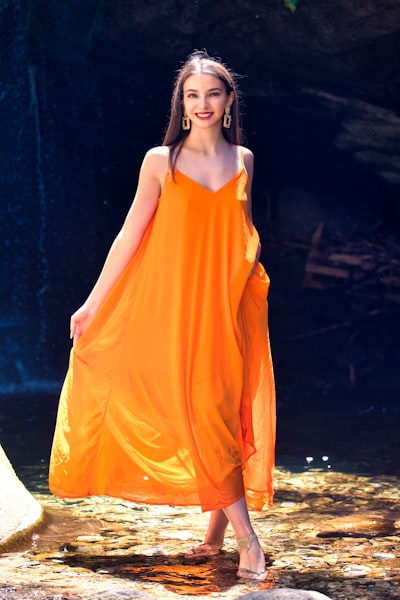 Loose dress — свободное платье