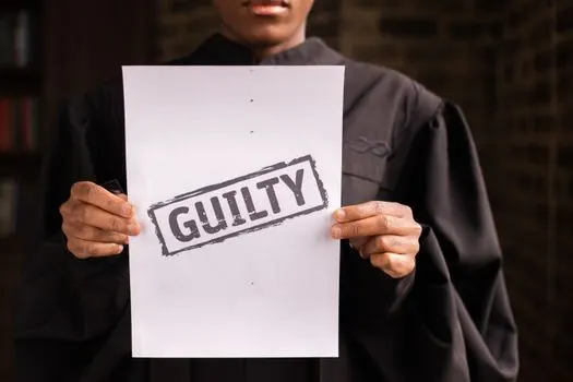 court's — Суд